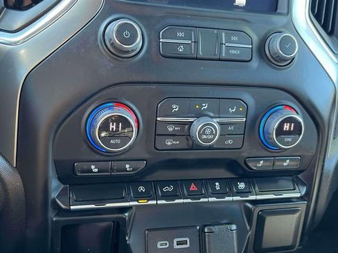 Certified 2021 Chevrolet Silverado 1500 RST AWD/4WD image 30
