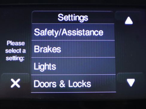 Used 2017 FIAT 500X Trekking AWD/4WD image 19