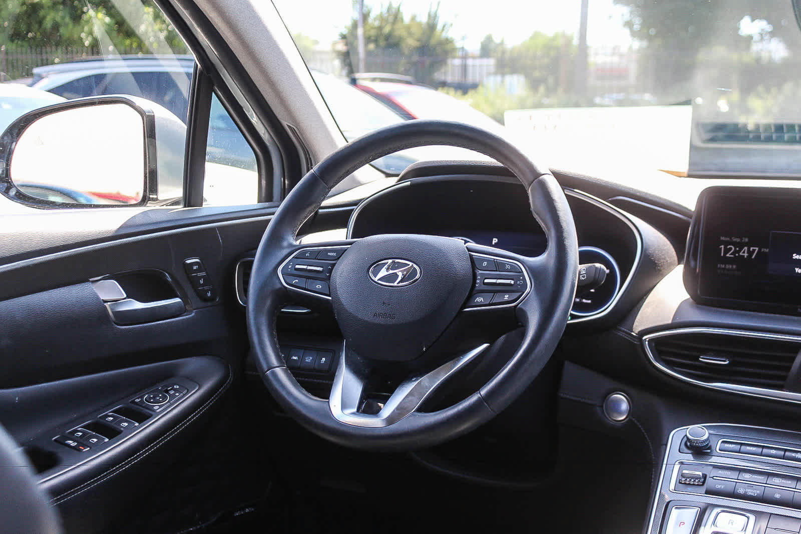 Used 2023 Hyundai Santa Fe Limited w/ Cargo Package AWD/4WD image 19