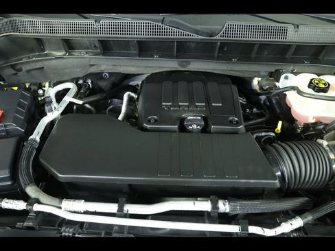 Certified 2024 Chevrolet Silverado 1500 LT AWD/4WD image 23