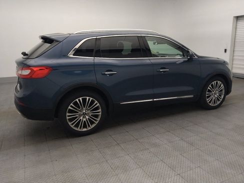 Used 2016 Lincoln MKX Reserve w/ Technology Package FWD image 10