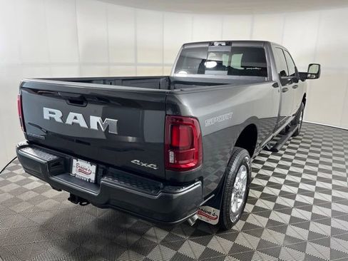 Used 2026 RAM 2500 Big Horn AWD/4WD image 7
