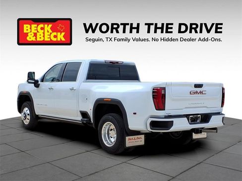 New 2026 GMC Sierra 3500 Denali w/ Denali Reserve Package image 7