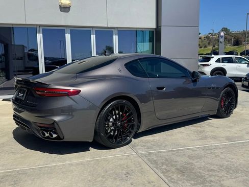 Certified 2024 Maserati GranTurismo Trofeo AWD/4WD image 8