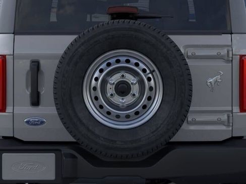 New 2026 Ford Bronco 2-Door AWD/4WD image 24