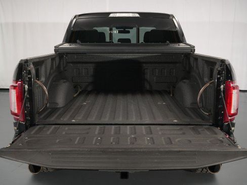Used 2017 Ford F150 Raptor w/ Equipment Group 801A Mid AWD/4WD image 22