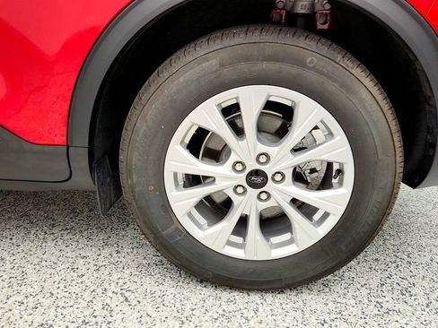 Used 2025 Ford Escape Active w/ Cold Weather Package image 9