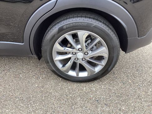 Used 2022 Buick Encore GX Essence w/ Experience Buick Package image 6