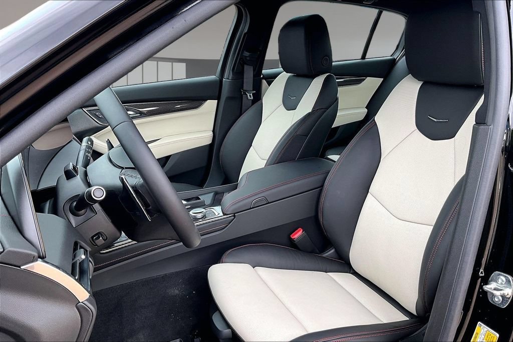 New 2026 Cadillac CT5 Sport w/ Technology Package AWD/4WD image 9