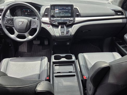 Used 2024 Honda Odyssey EX-L image 13