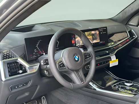 New 2026 BMW X7 xDrive40i w/ Executive Package AWD/4WD image 10