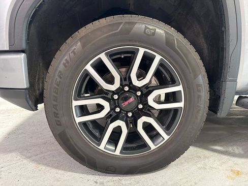 Used 2023 GMC Sierra 1500 AT4 w/ AT4 Preferred Package AWD/4WD image 49