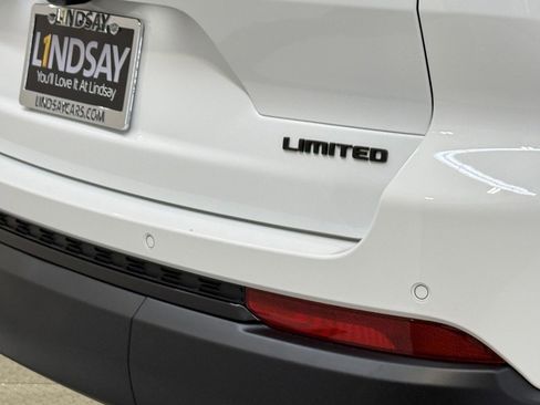 New 2025 Jeep Grand Cherokee L Limited w/ Luxury Tech Group II image 4