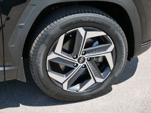 Certified 2024 Hyundai Tucson Limited AWD/4WD image 15