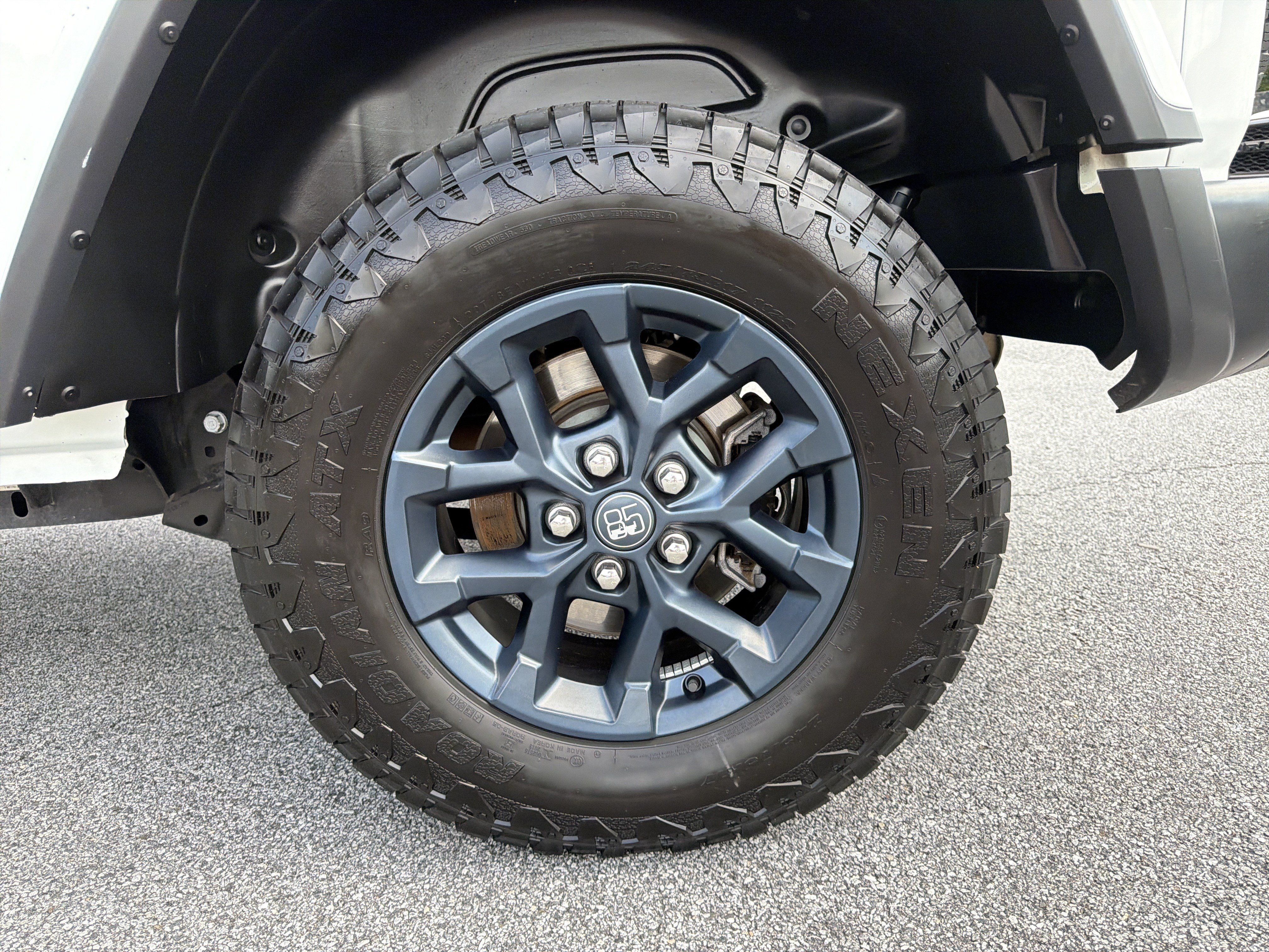 Used 2021 Jeep Wrangler Unlimited Sahara AWD/4WD image 23