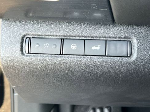 New 2026 Nissan Pathfinder SL AWD/4WD image 16