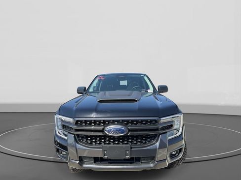 Used 2025 Ford Ranger XLT AWD/4WD image 3