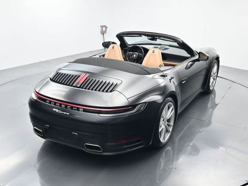 Certified 2022 Porsche 911 Carrera image 48