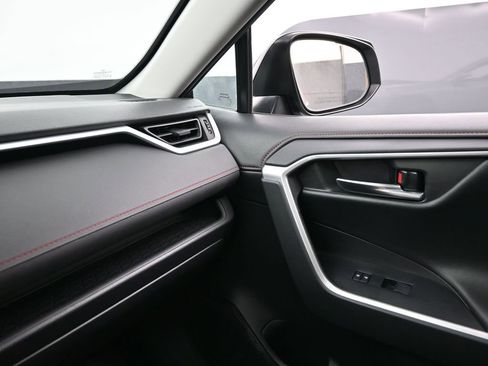 Used 2020 Toyota RAV4 TRD Off-Road image 25