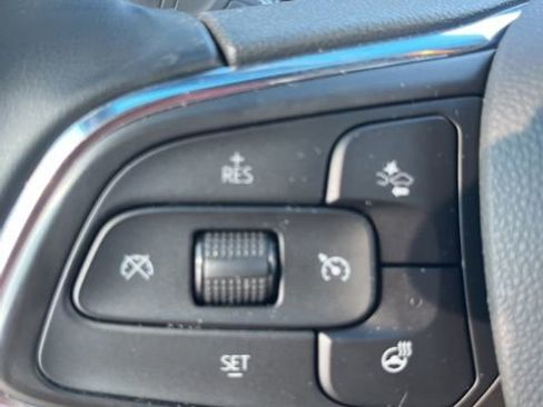 Used 2026 Buick Envista Sport Touring w/ Convenience I Package FWD image 17