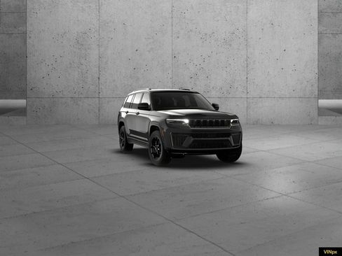 New 2026 Jeep Grand Cherokee L Laredo image 16