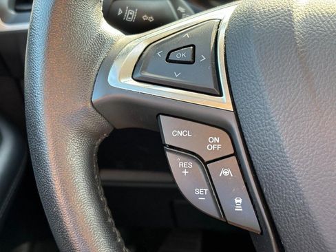 Used 2023 Ford Edge SEL w/ Convenience Package AWD/4WD image 19