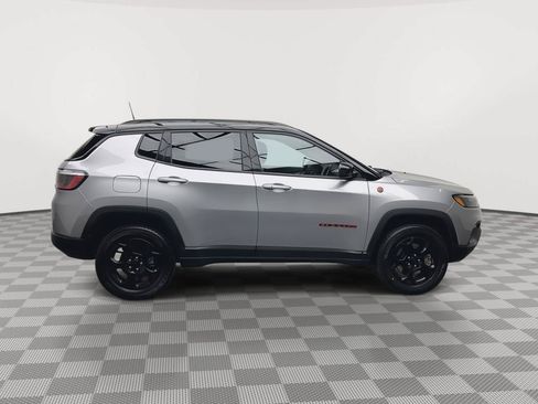 Used 2023 Jeep Compass Trailhawk AWD/4WD image 35