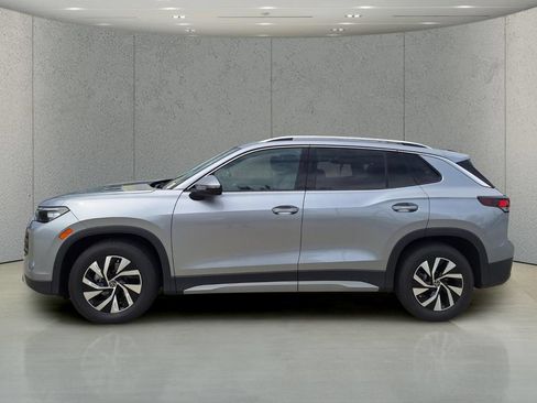 New 2026 Volkswagen Tiguan S FWD image 2