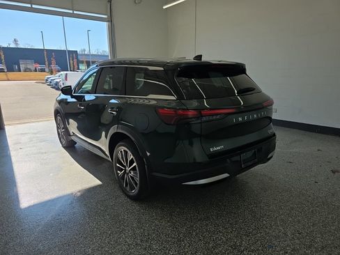 New 2026 INFINITI QX60 Luxe w/ Cargo Package AWD/4WD image 3