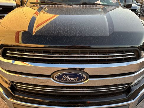 Used 2018 Ford F150 Lariat image 13