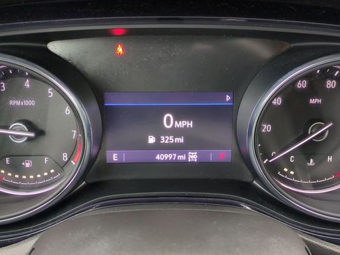 Used 2021 Buick Encore GX Select image 35