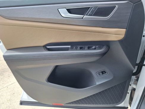 New 2026 Volkswagen Atlas Cross Sport SE image 21