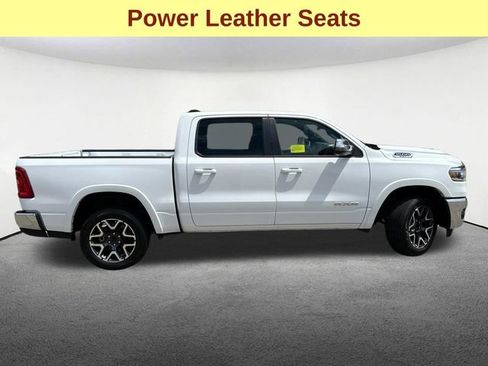 Used 2025 RAM 1500 Laramie AWD/4WD image 11