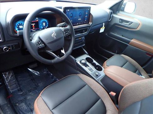 New 2025 Ford Bronco Sport Outer Banks AWD/4WD image 10