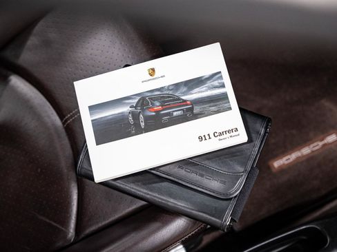 Used 2011 Porsche 911 Carrera S RWD image 9
