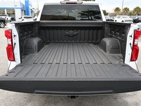 Used 2021 Chevrolet Silverado 1500 RST image 22