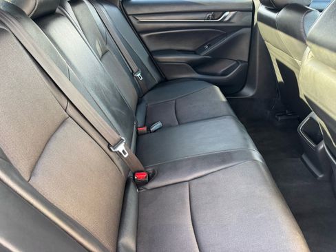 Used 2019 Honda Accord Sport image 15