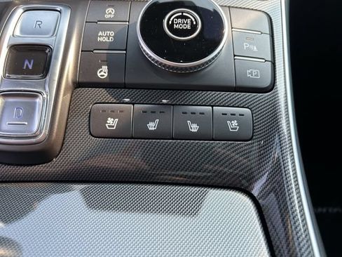 Used 2021 Hyundai Santa Fe Limited FWD image 5