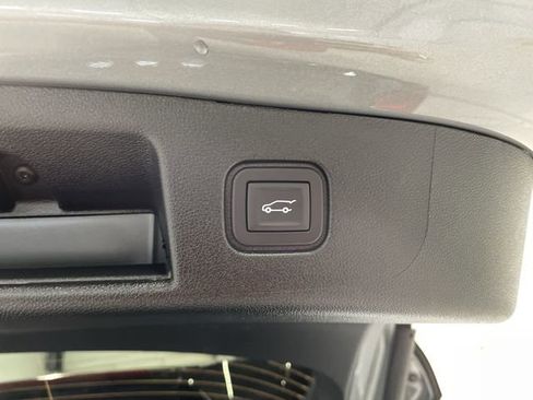 Certified 2025 Chevrolet Blazer EV RS image 16