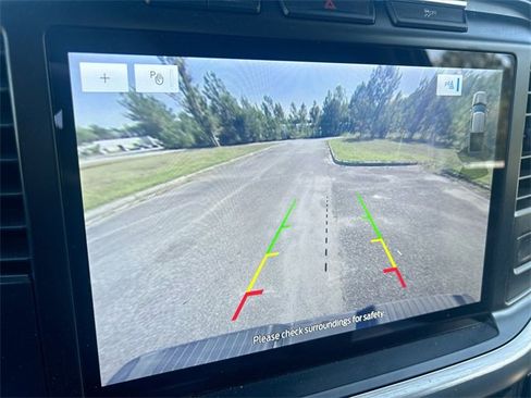 Used 2022 Ford F150 Lariat image 22