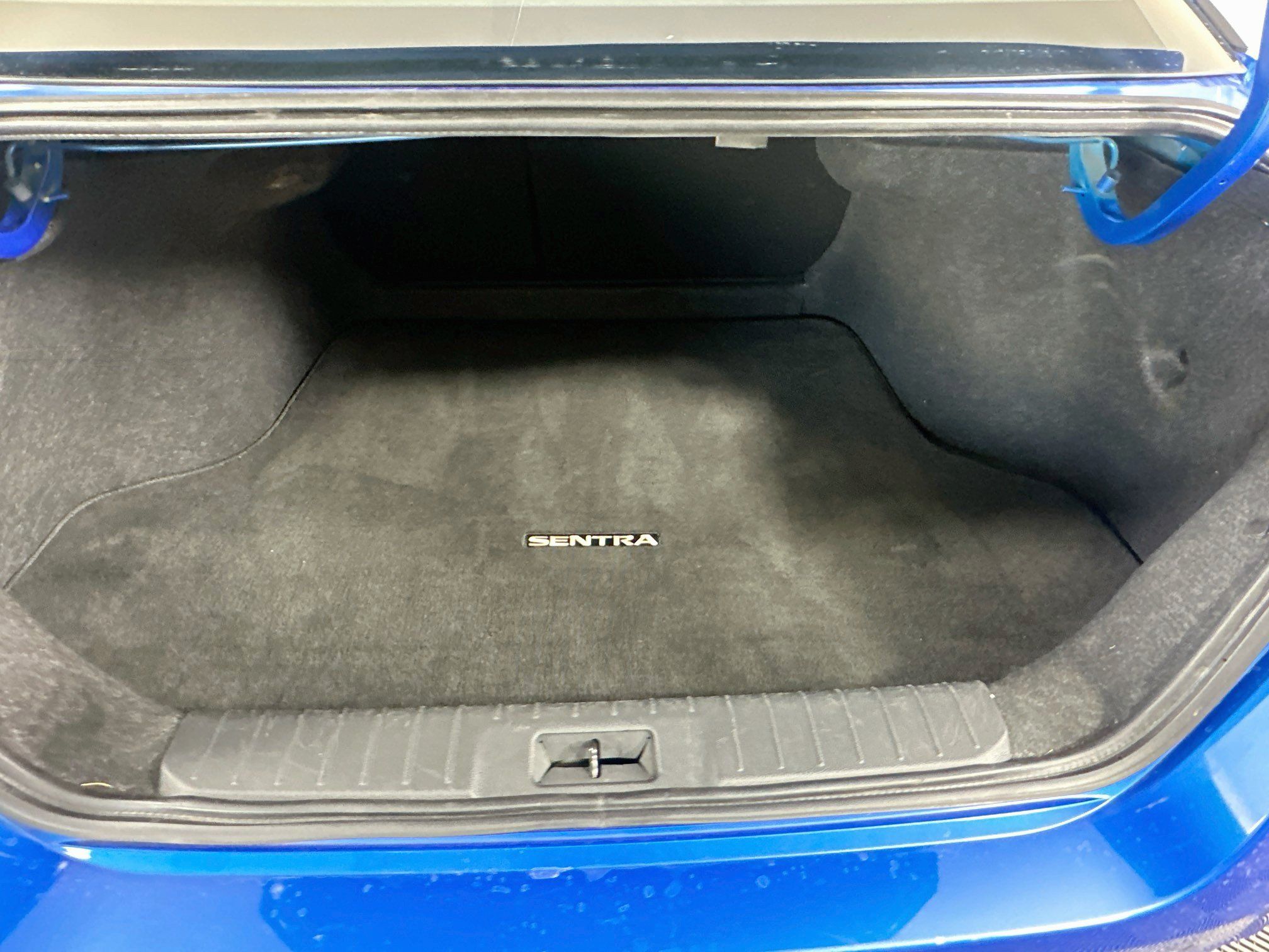 Used 2025 Nissan Sentra SV w/ All-Weather Package FWD image 27