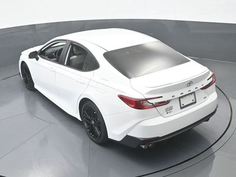 Used 2026 Toyota Camry SE w/ Convenience Package image 56