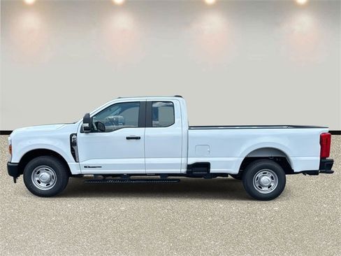 New 2025 Ford F250 XL image 8