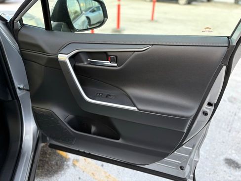 New 2025 Toyota RAV4 Limited image 24