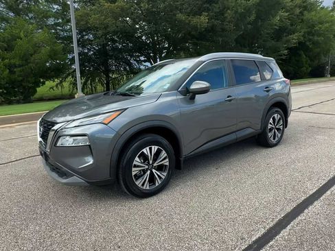 Used 2023 Nissan Rogue SV w/ SV Premium B Package AWD/4WD image 4