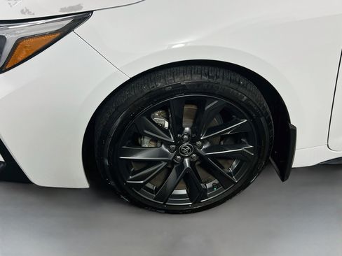 Used 2024 Toyota Corolla SE FWD image 13