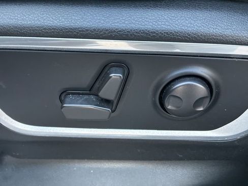 Used 2022 RAM 1500 Laramie w/ Sport Appearance Package image 14