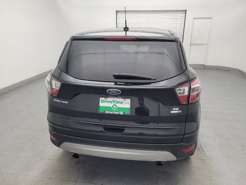 Used 2017 Ford Escape SE w/ SE Cold Weather Package AWD/4WD image 7