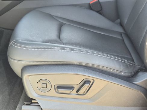 Used 2026 Audi Q7 3.0T Premium Plus w/ Premium Plus Package AWD/4WD image 32