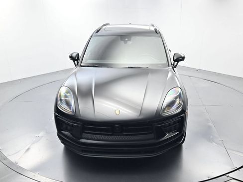 Certified 2023 Porsche Macan S AWD/4WD image 44